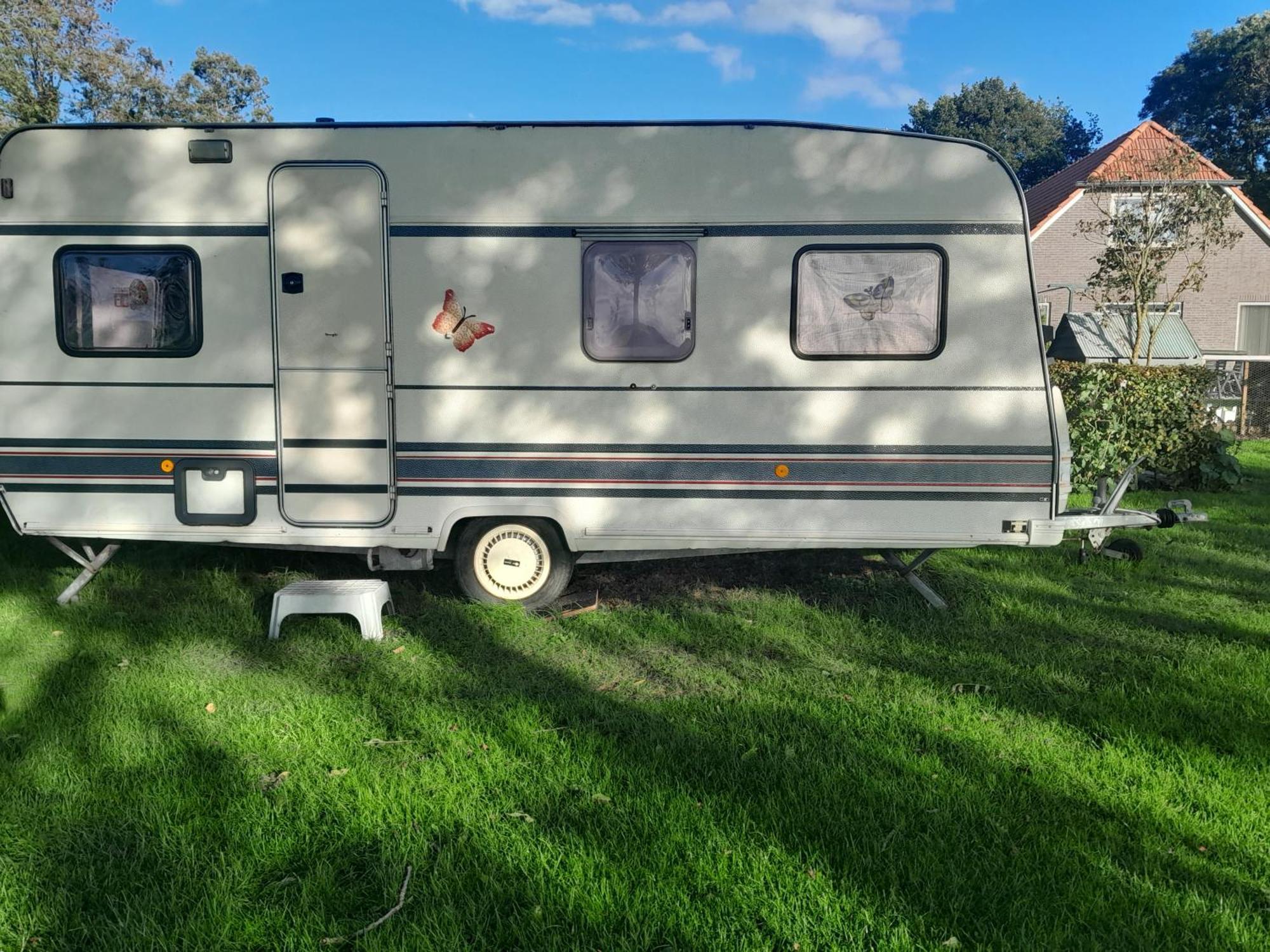Caravan Vlinder Rouveen 部屋 写真
